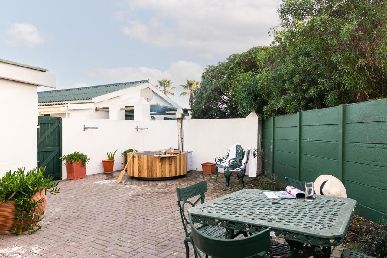 Langebaan Kite Cottages Екстериор снимка